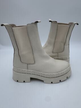 Steve Madden Ivory Chunky Chelsea Platform Boots Size 6